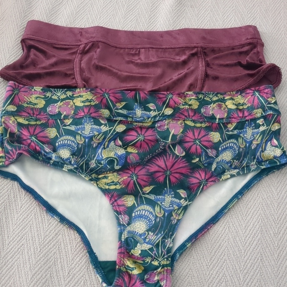 Anthropologie Floral Solid Velvet Briefs Bikini Bottoms Bundle Sz M NWOT